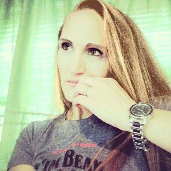 Meet your Posher, Autum - Picture 1 of 1